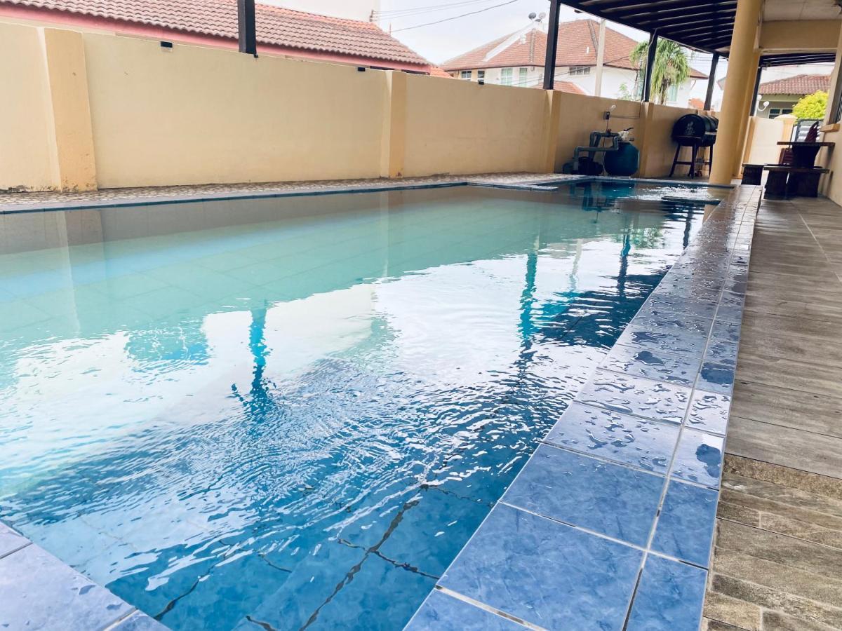 Casa Drezqi Homestay Melaka Private Pool מראה חיצוני תמונה